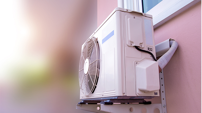 Heat Pump vs. Central AC: Which Is Best for You 2 HomeServeGlobal HeatPumpVsAC 61183
